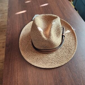 Stylish Tan Fedora Hat